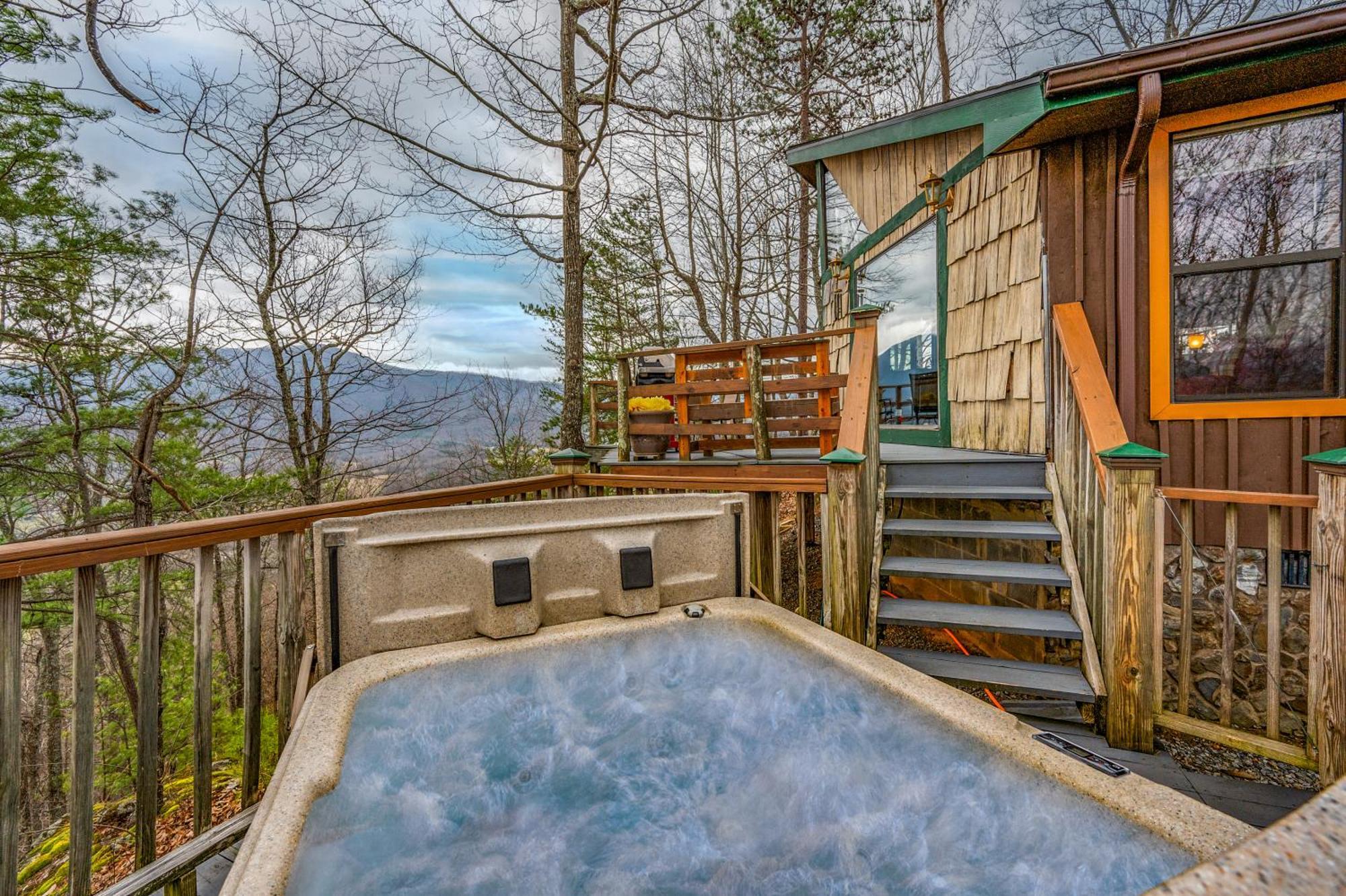 10 Miles Away From The Heart Of It All! Pigeon Forge Exterior foto